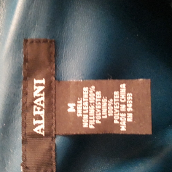 Jacket - Picture 2 of 3